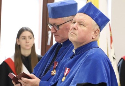 Złoty Medal dla ks. dra hab. Dariusza Tabora CR, prof. UPJP II